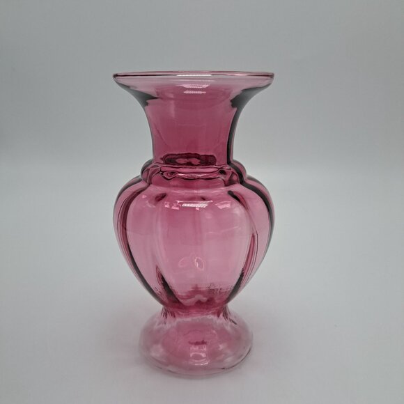 Pilgrim Cranberry Optic Glass Vase - Picture 4 of 8
